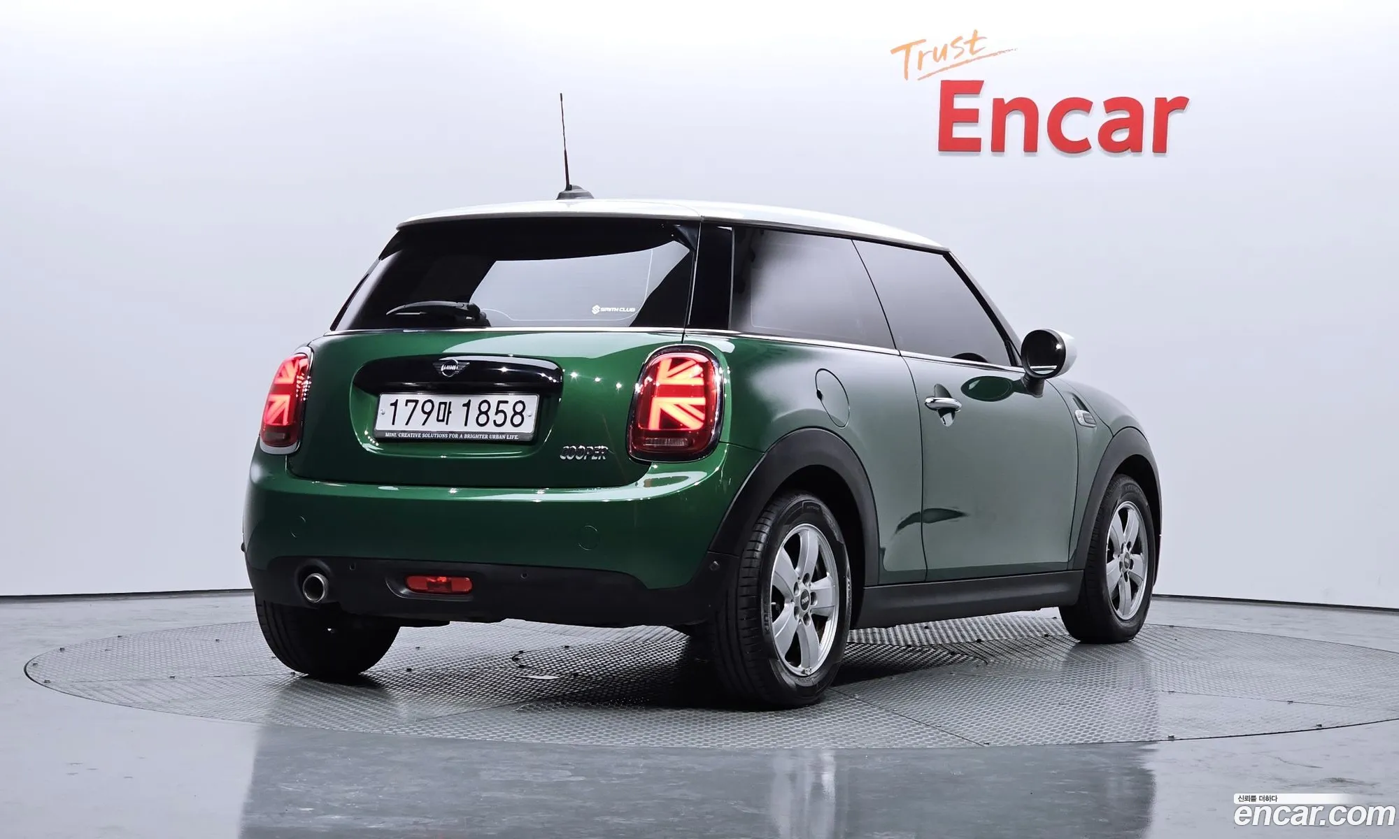 Mini Cooper Basic 3Rd Generation - фотография 10896848
