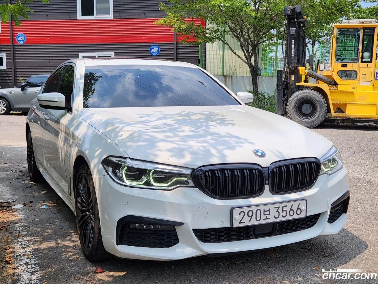 BMW 5 Series G30 540I xDrive M Sport Plus - фотография 7325119