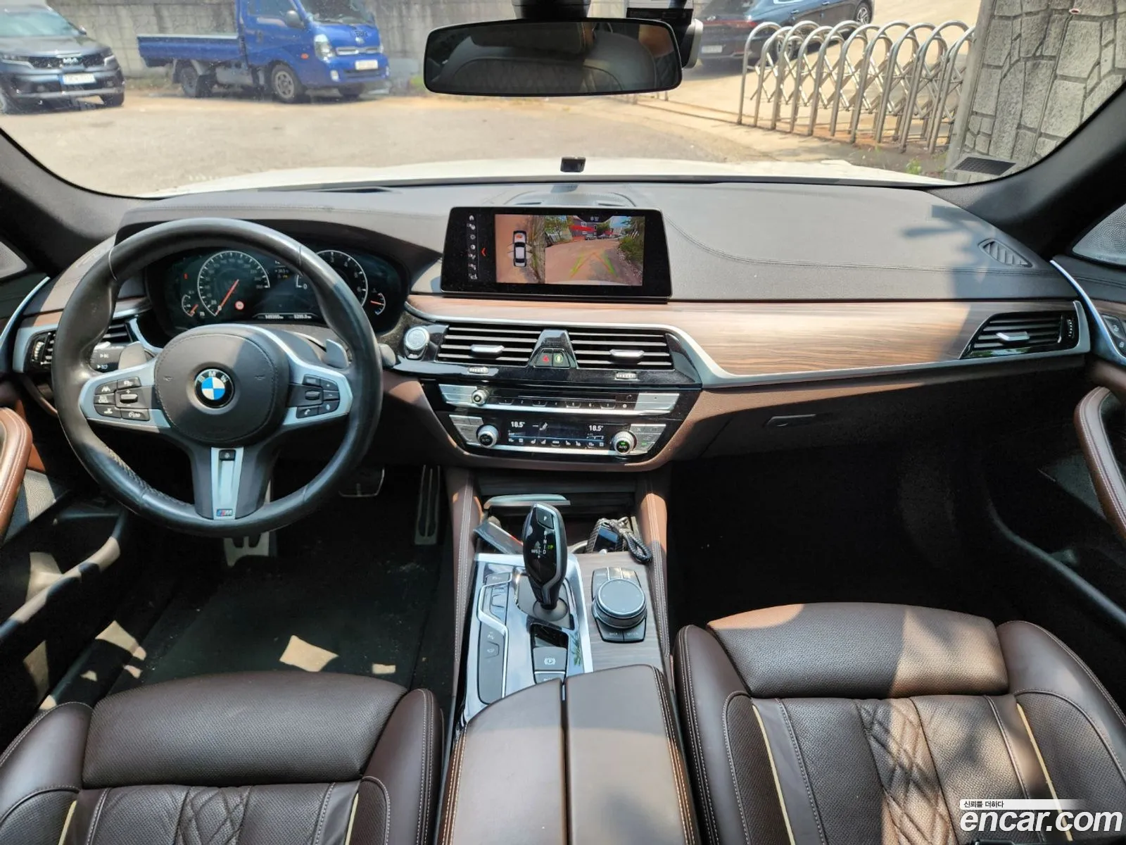 BMW 5 Series G30 540I xDrive M Sport Plus - фотография 7325122