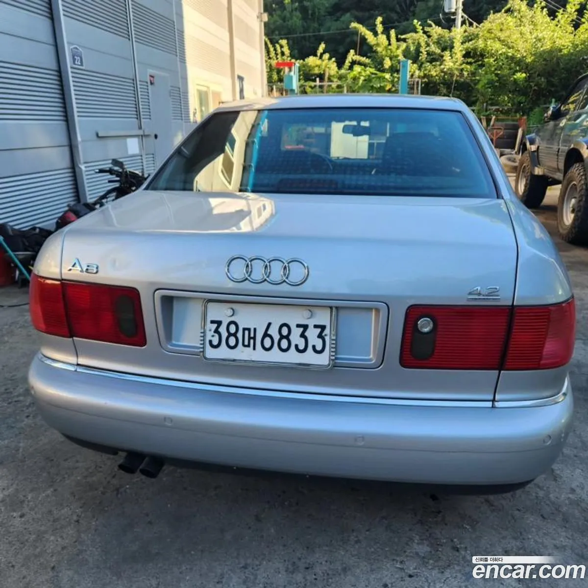 Audi A8 28 Quattro 2002 - фотография 1561556