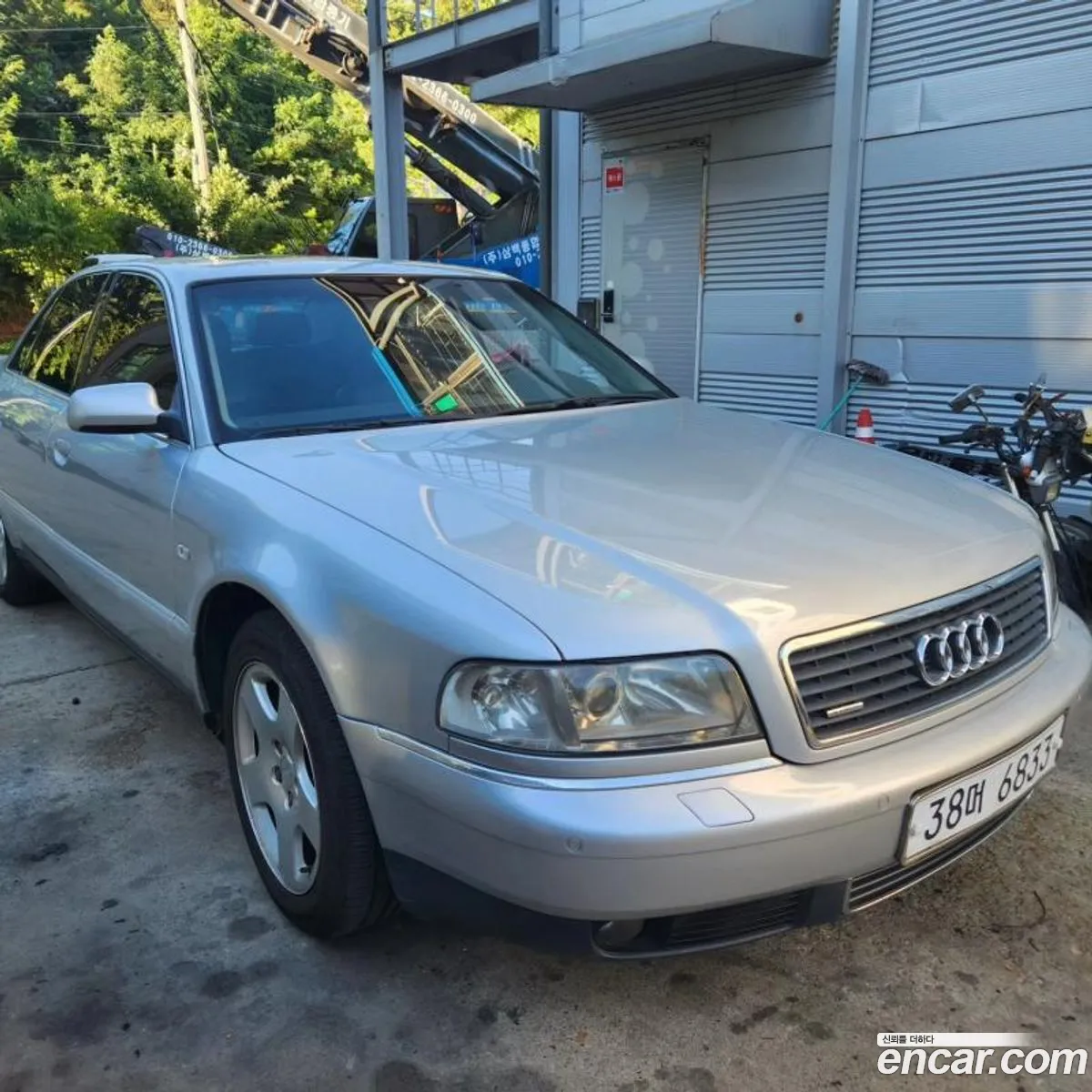 Audi A8 28 Quattro 2002 - фотография 1561557