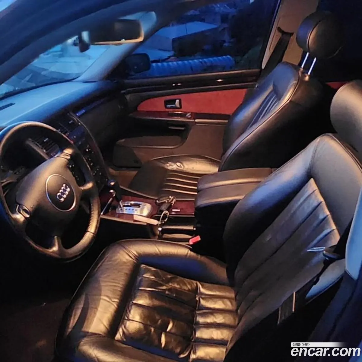 Audi A8 28 Quattro 2002 - фотография 1561558