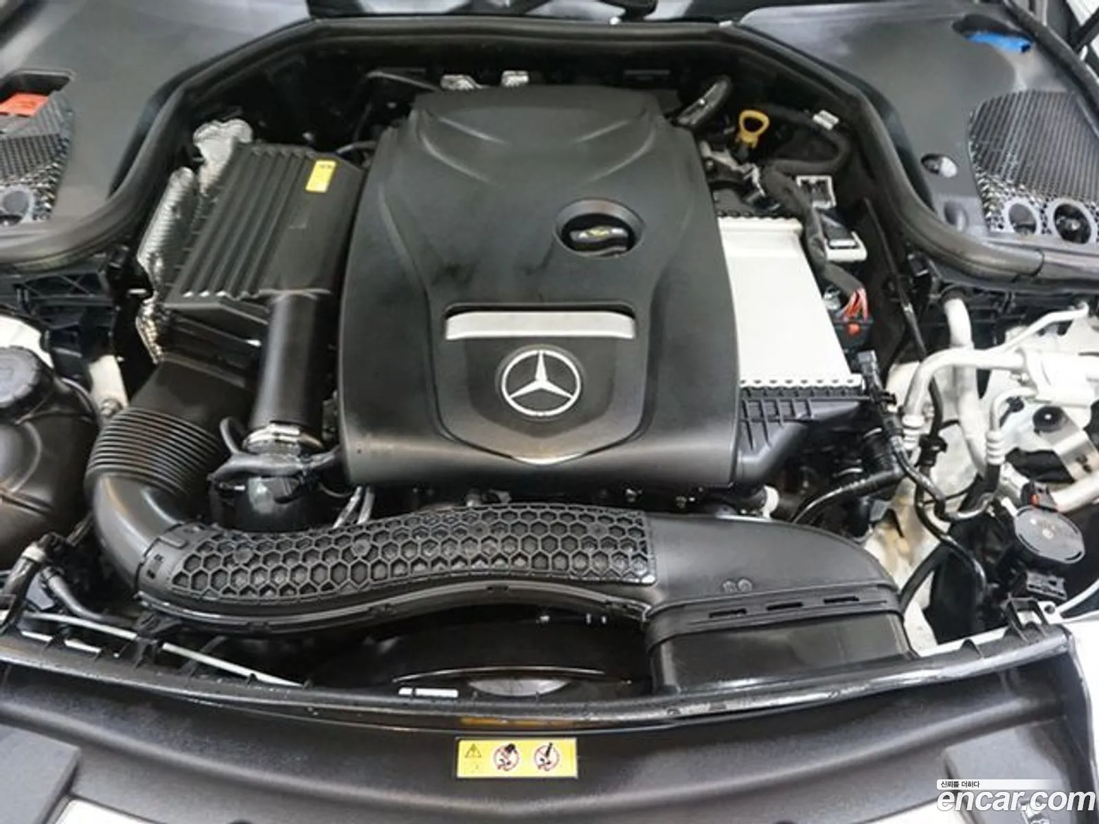 Mercedes-Benz E-Klasse E250 Amg Line 2023 - фотография 17061488