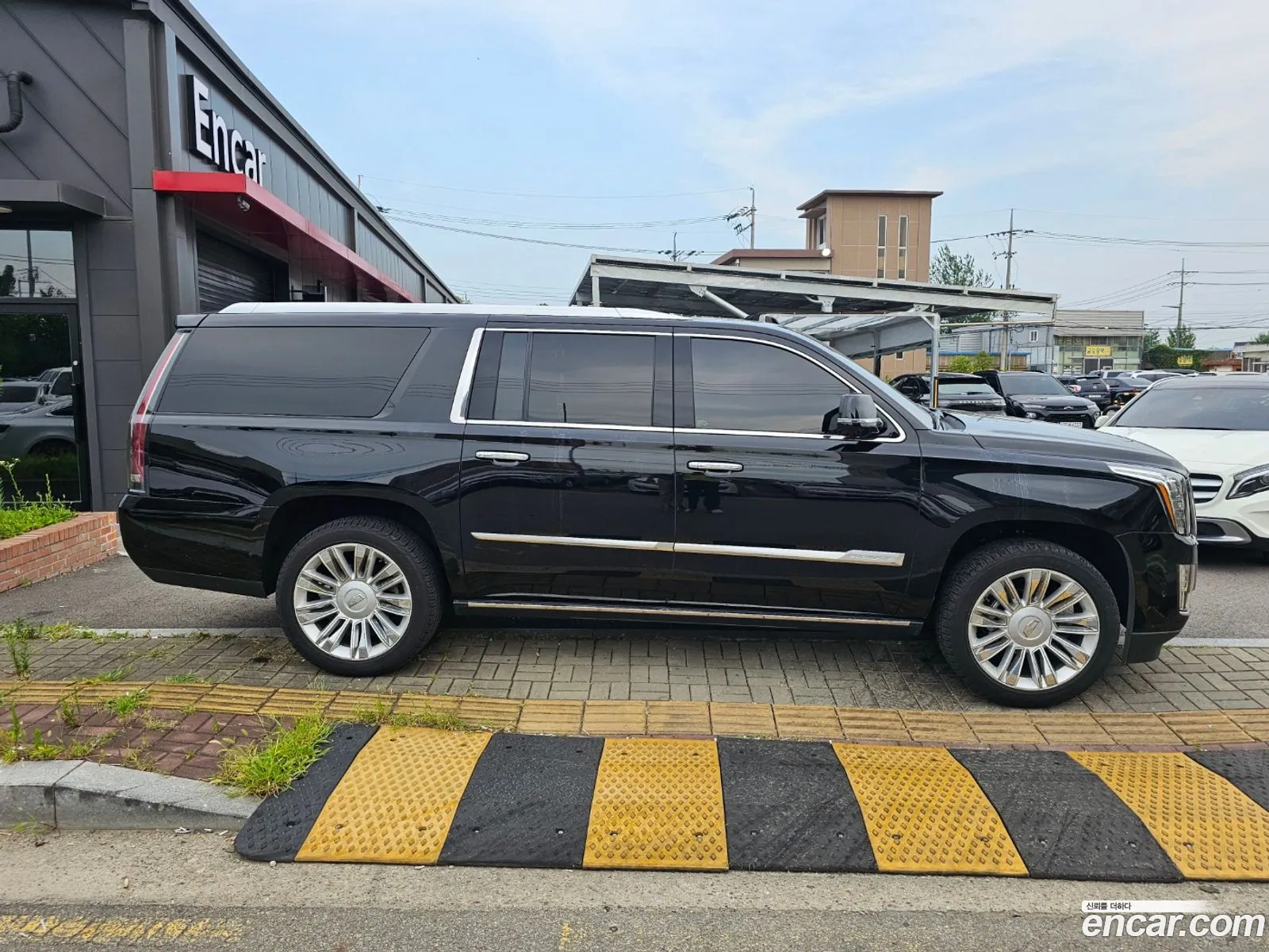 Cadillac Escalade Iv 62 Esv 2019 - фотография 4544477