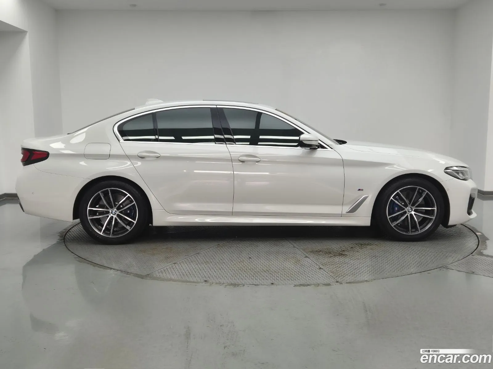 BMW 5Er Vii G30G31 523D M Sports 2023 - фотография 13025096