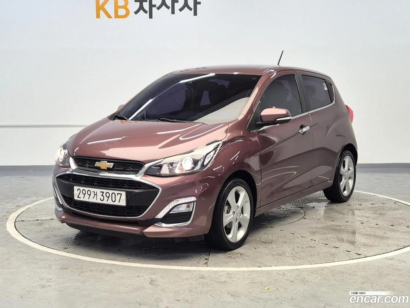 Chevrolet Spark Iv Premier 2019 - фотография 19034072