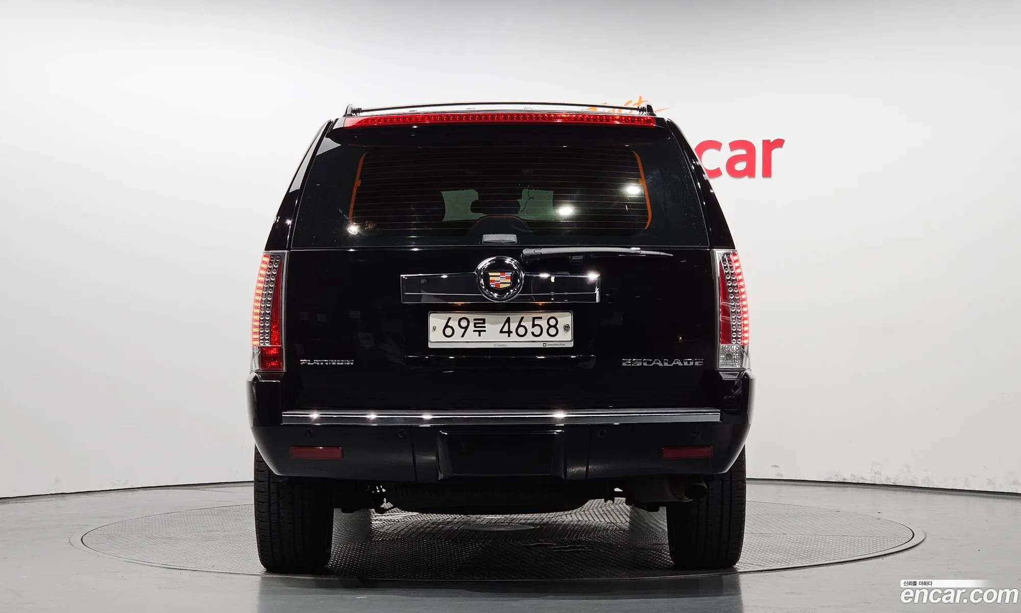 Cadillac Escalade 62 3Rd Generation - фотография 4626784