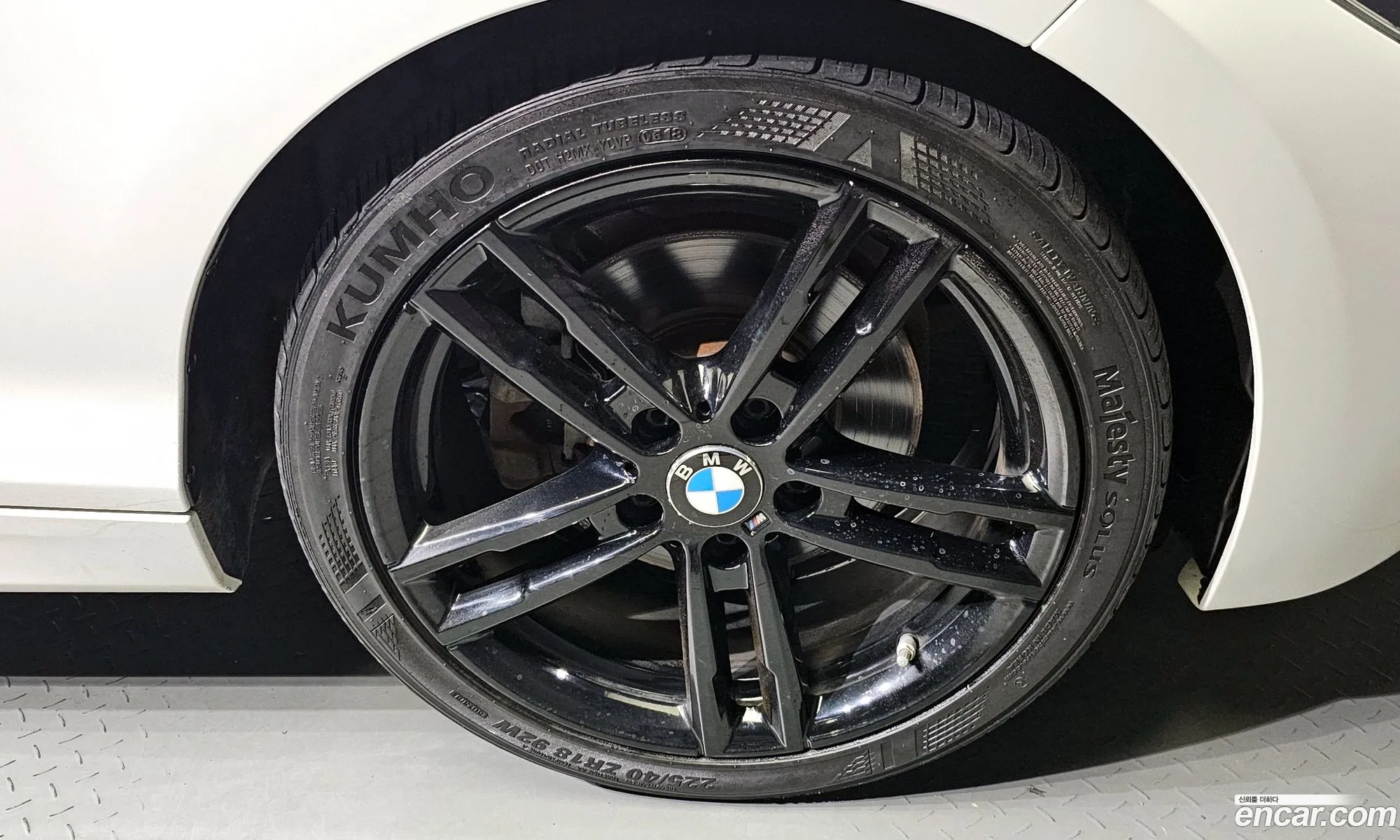 BMW 1 Series F20 118D M Sports Shadow 5-Door - фотография 6371119