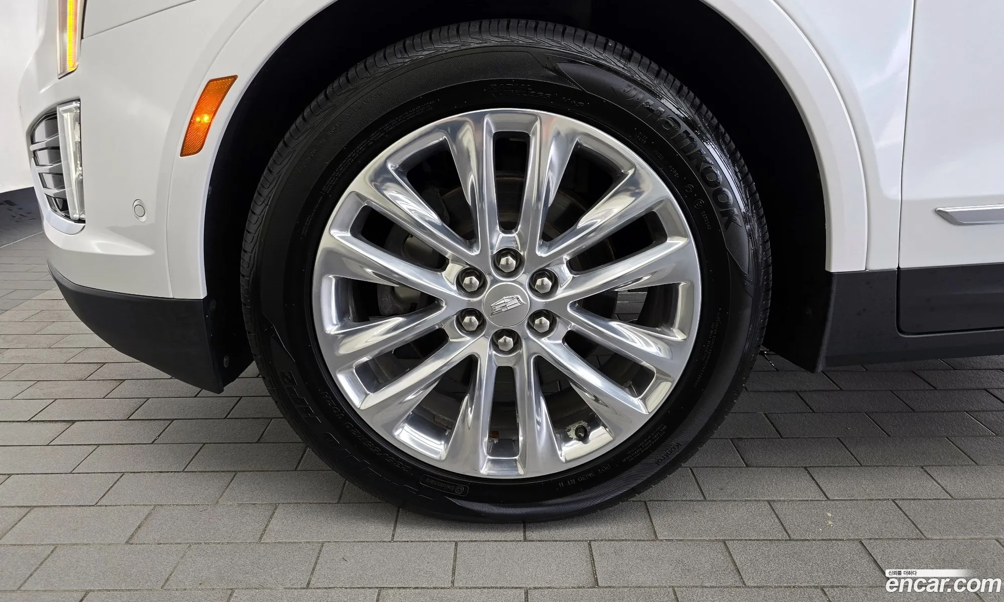 Cadillac Xt5 36 Platinum Awd - фотография 4718992