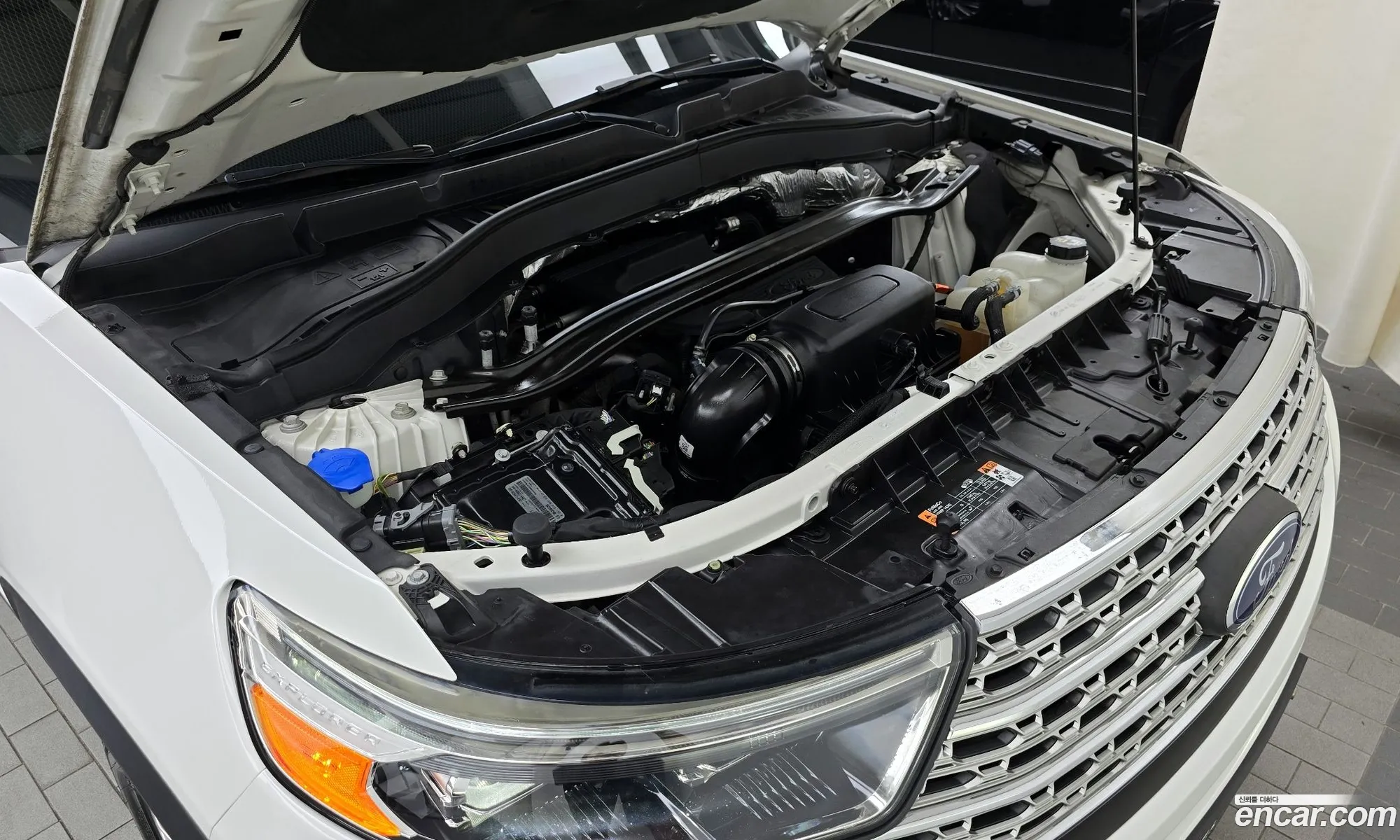 Ford Explorer 6Th Generation 23 Limited 4Wd - фотография 15940372