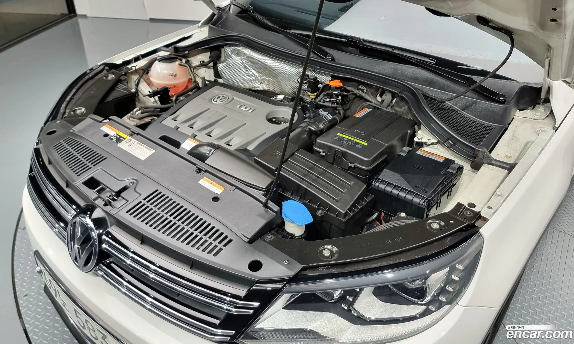 Volkswagen New Tiguan 20 Tdi Comfort 5N - фотография 7646663