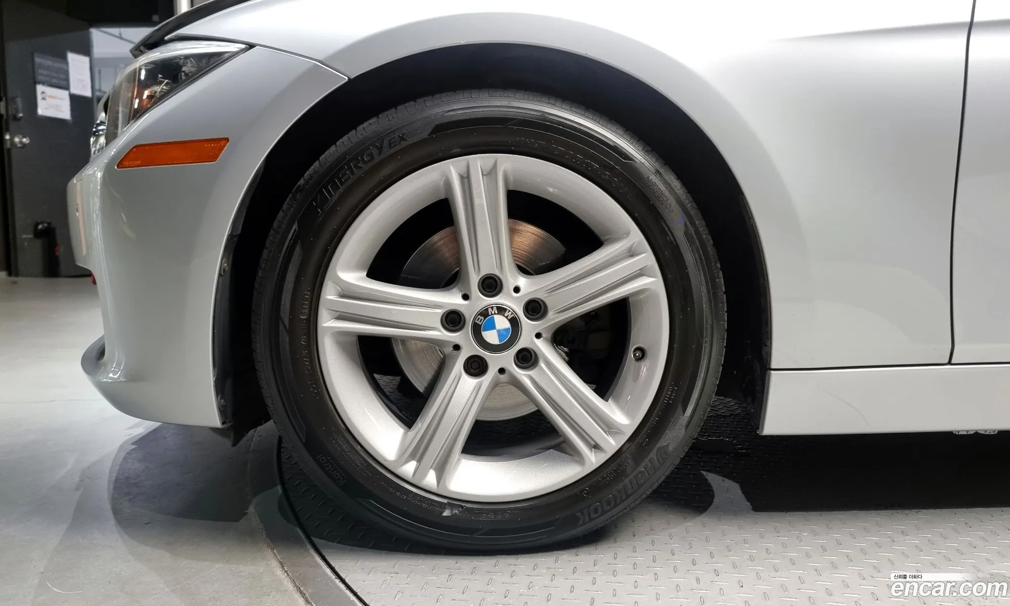 BMW 3 Series F30 320D - фотография 6741362