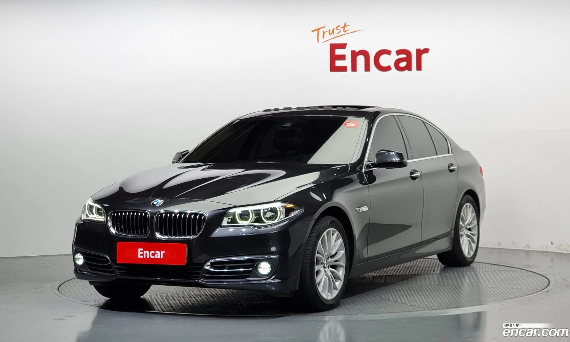 BMW 5 Series F10 528I Luxury - фотография 17293262