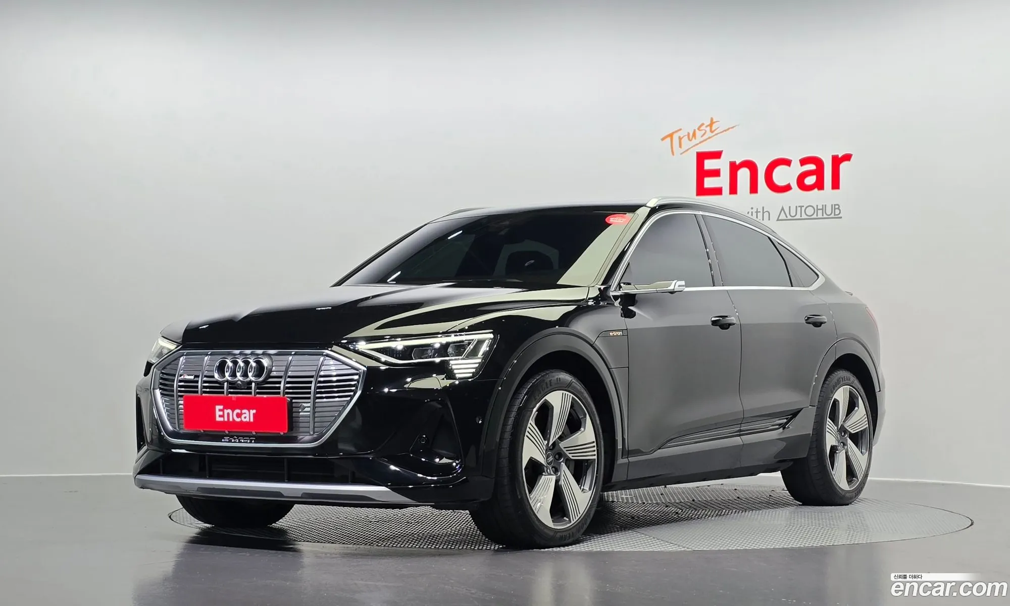 Audi E-Tron 55 Quattro Sportback - фотография 168658