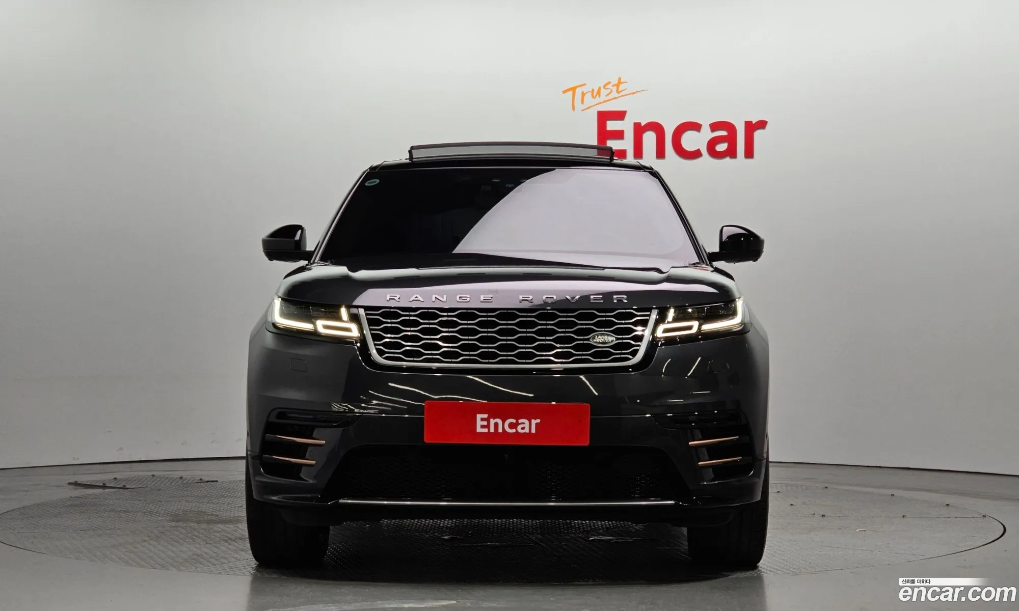 Land Rover Range Rover Velar 30 D300 R-Dynamic Hse - фотография 7137307