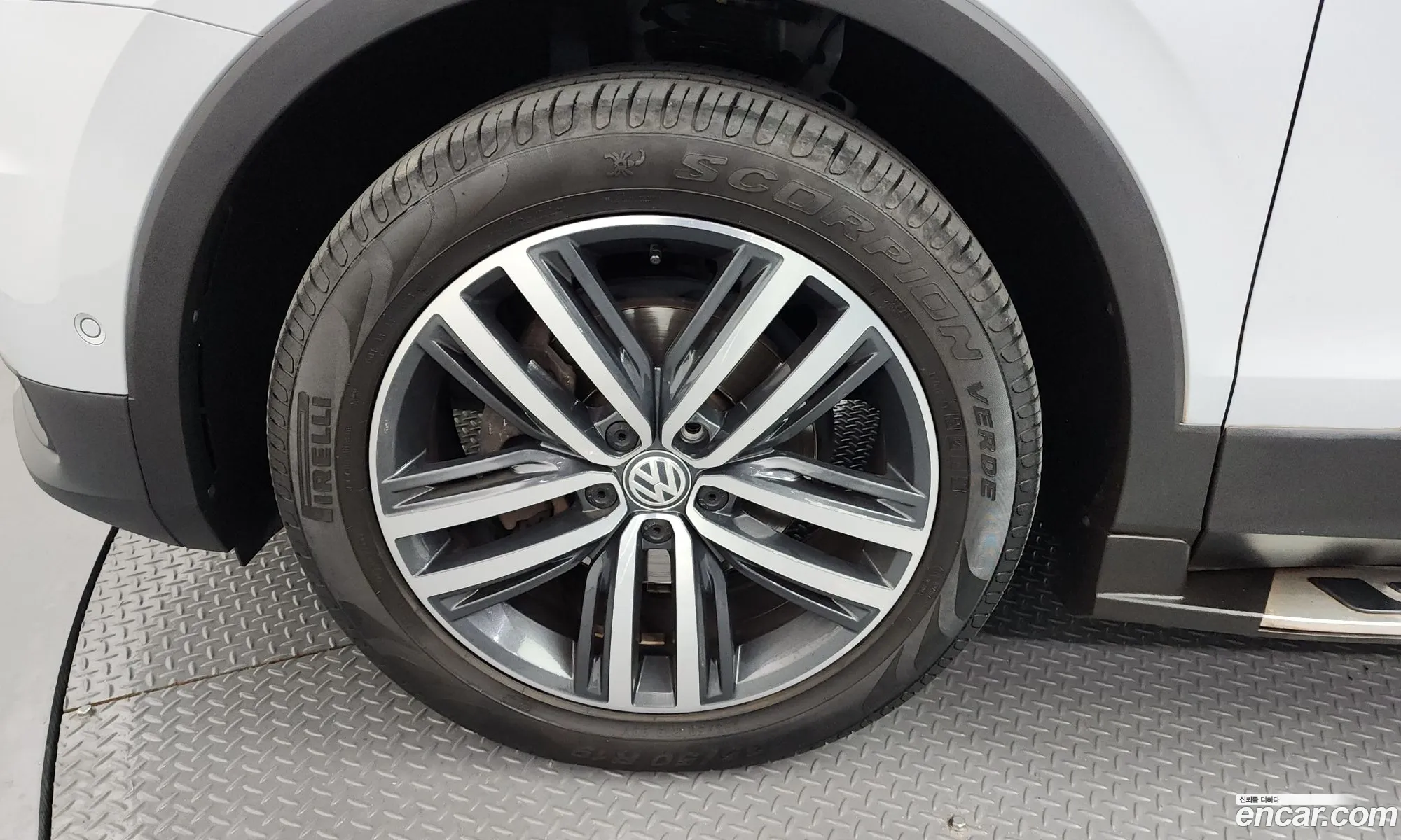 Volkswagen Tiguan Allspace 20 Tdi Prestige - фотография 7888703