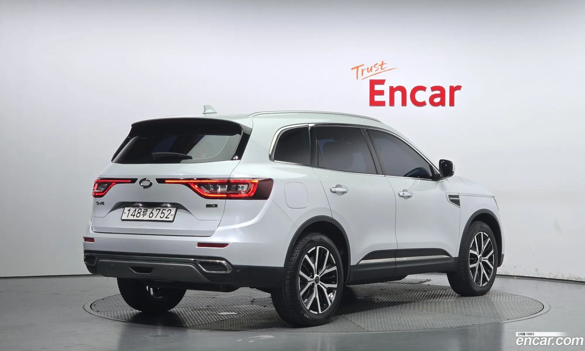Renault Korea Samsung The New Qm6 20 Lpe Re Signature 2Wd - фотография 6547454