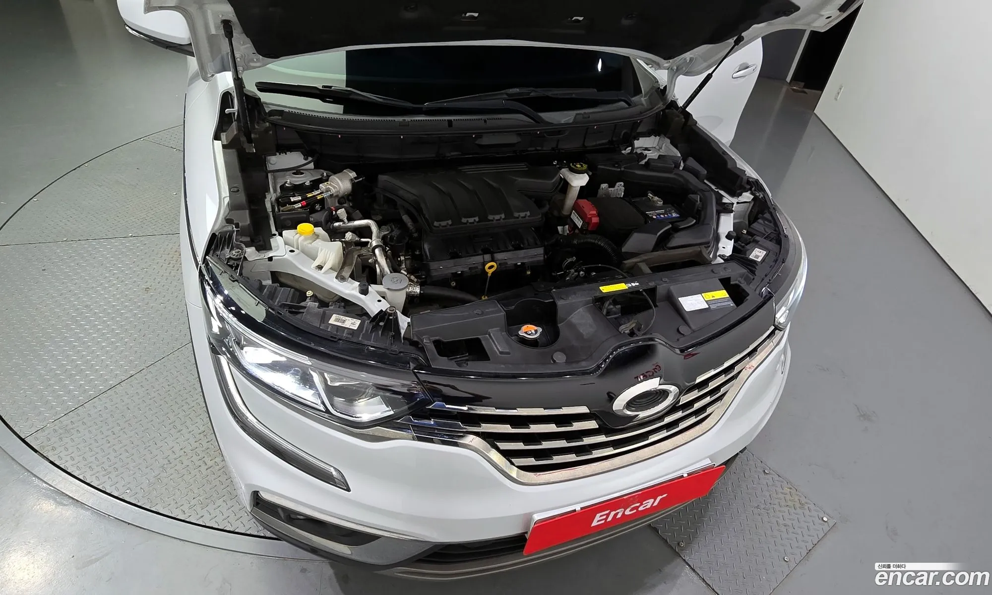 Renault Korea Samsung The New Qm6 20 Lpe Re Signature 2Wd - фотография 6547458