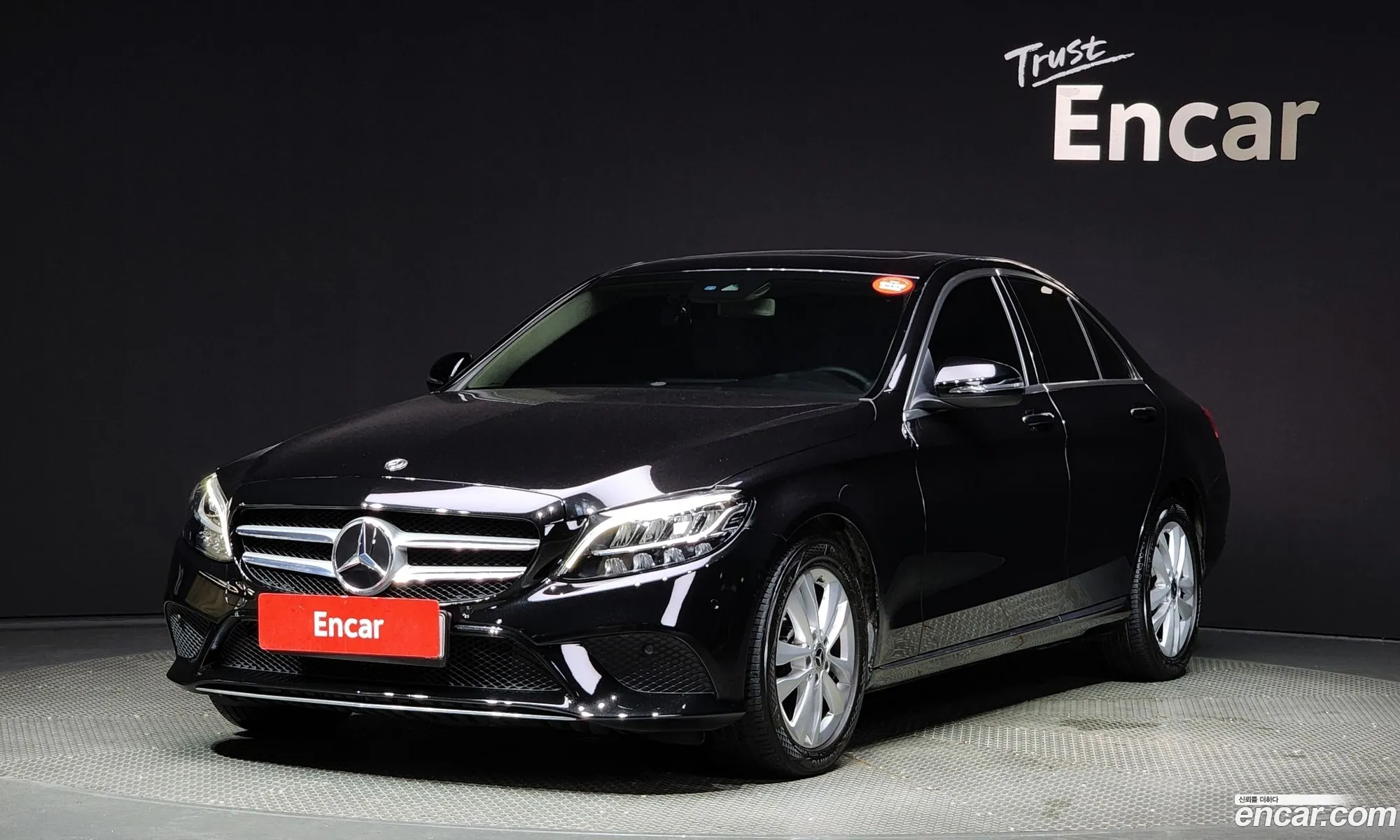 Benz C-Class W205 C220 D Avantgarde - фотография 19038719