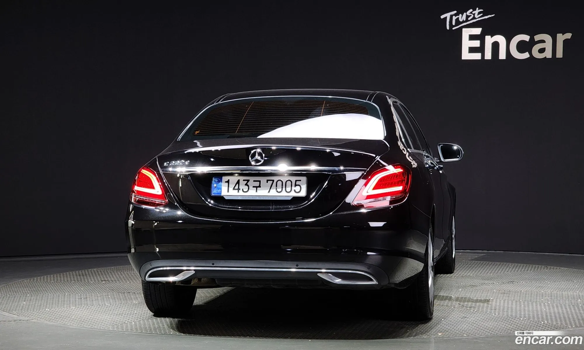 Benz C-Class W205 C220 D Avantgarde - фотография 19038722