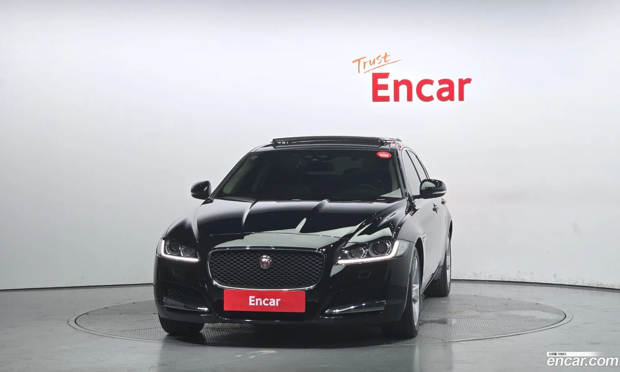 Jaguar Xf X260 20D Prestige - фотография 3939021