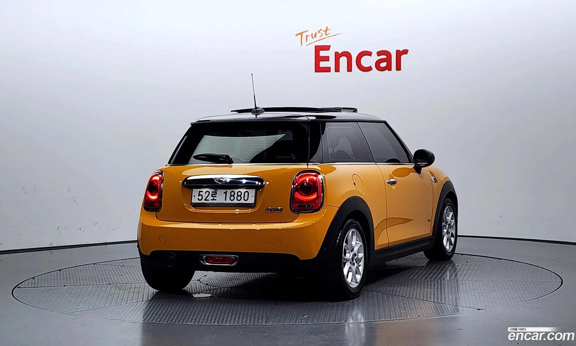 Mini Cooper High 3Rd Generation - фотография 920634