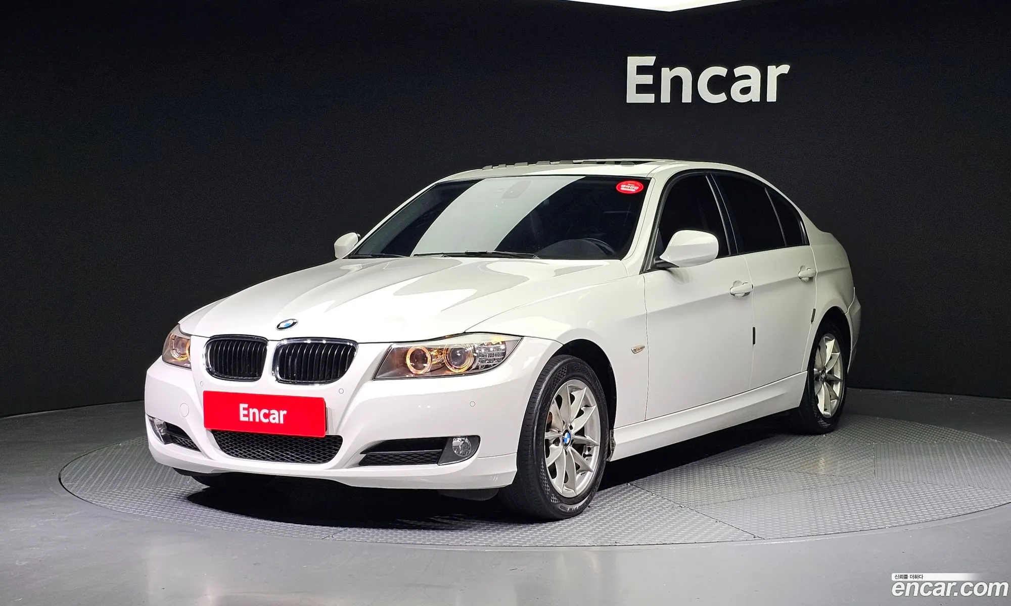 BMW 3 Series E90 320I Sedan - фотография 18043186