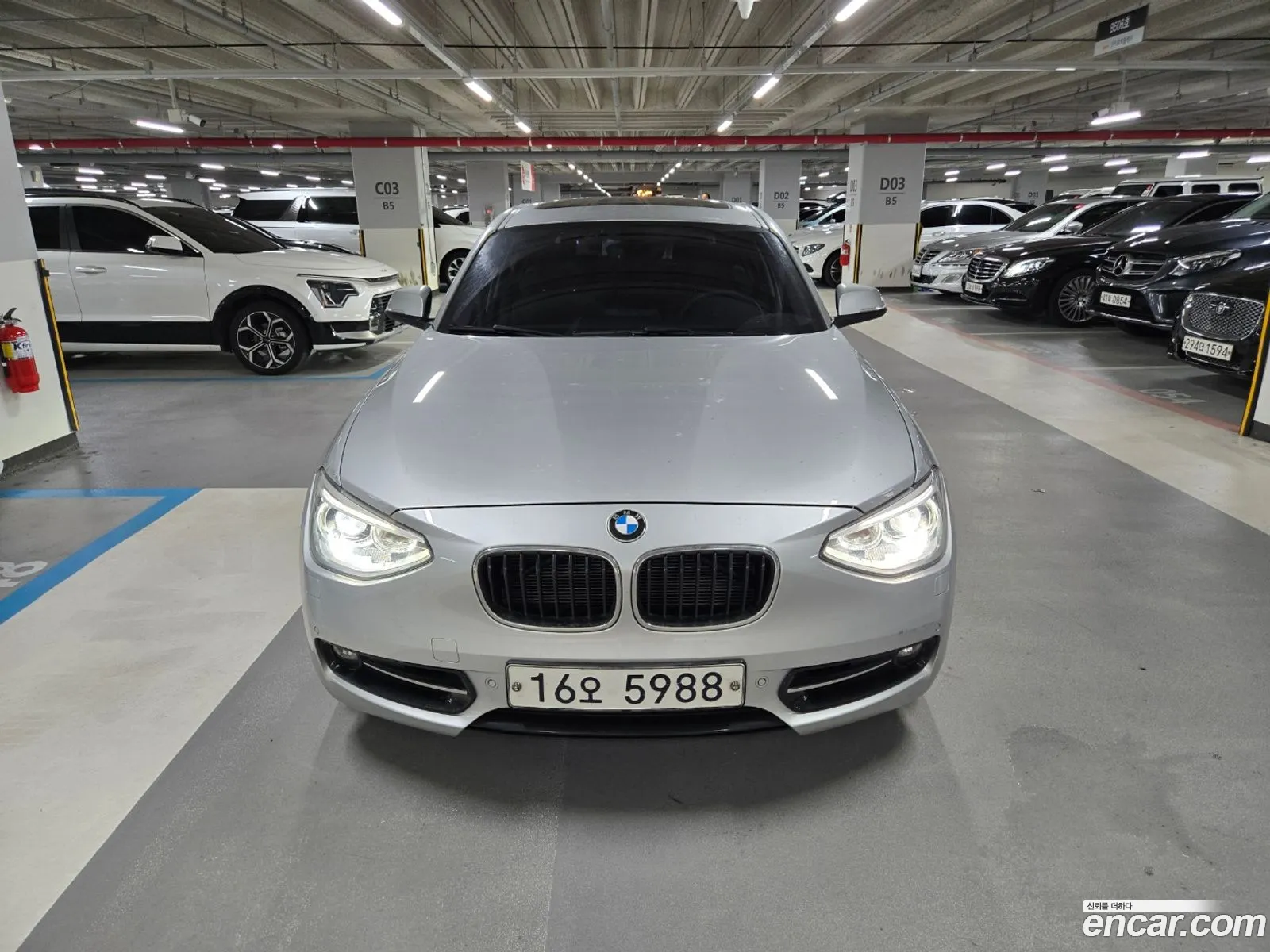 BMW 1 Series F20 120D Sports 5-Door - фотография 17916524