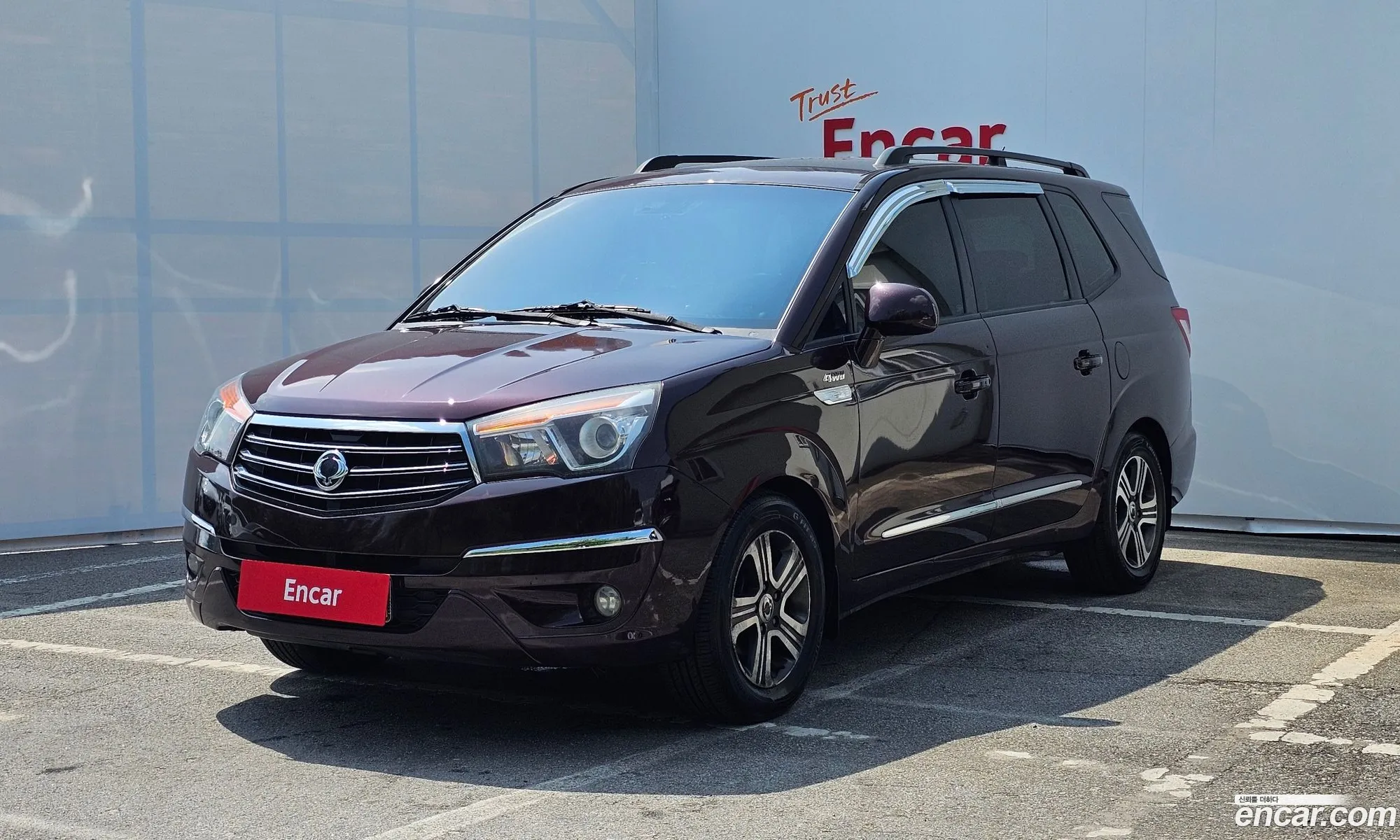 Kg Mobility Ssangyong Korando Turismo 4Wd 9-Seater Adventure 60Th Edition - фотография 8264551