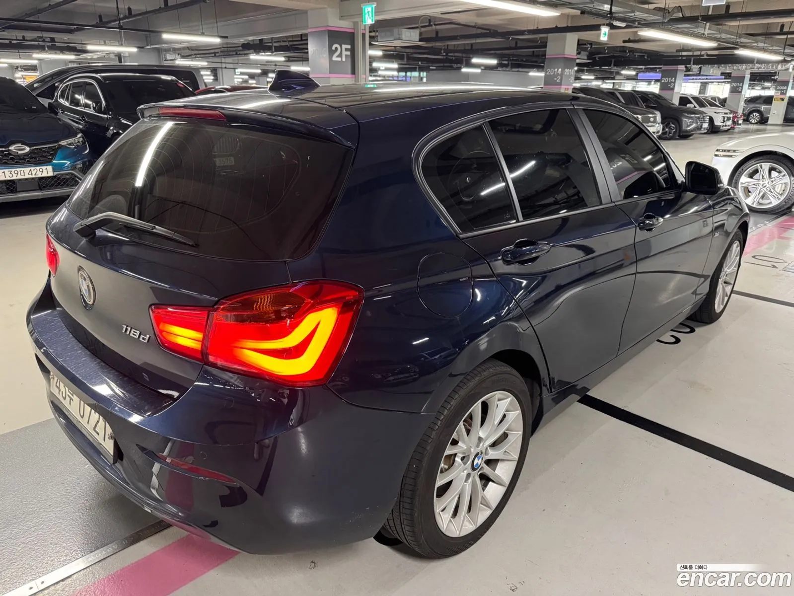 BMW 1 Series F20 118D Sports 5-Door - фотография 17878268