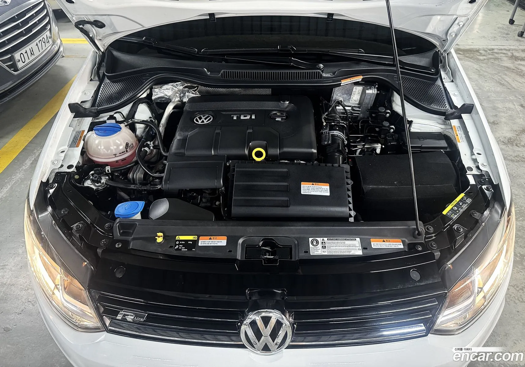 Volkswagen Polo 14 Tdi R-Line 5Th Generation - фотография 7907387