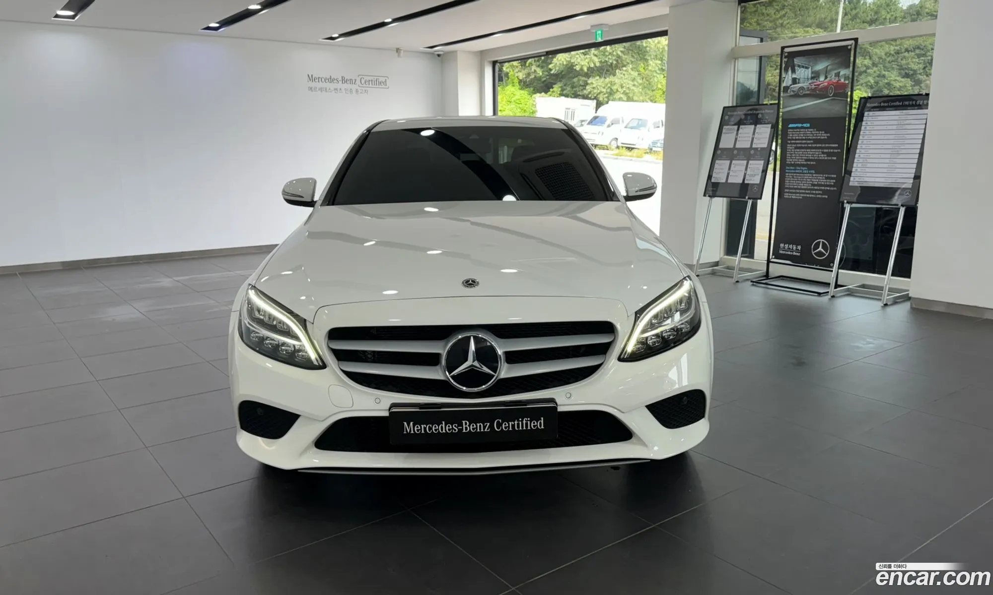 Benz C-Class W205 C200 - фотография 19107986