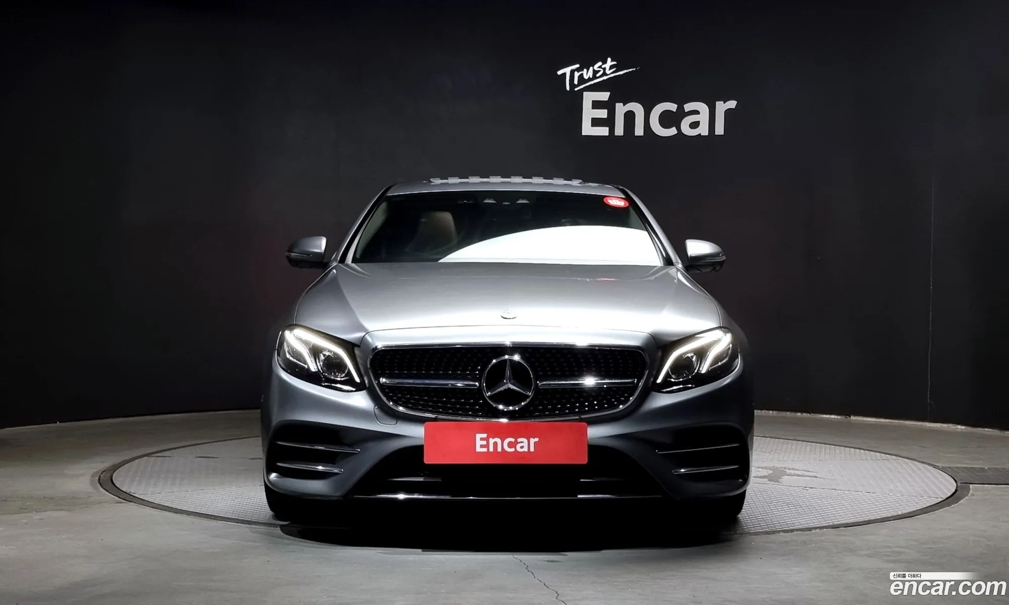 Mercedes E-Class W213 E300 Amg Line - фотография 19099789