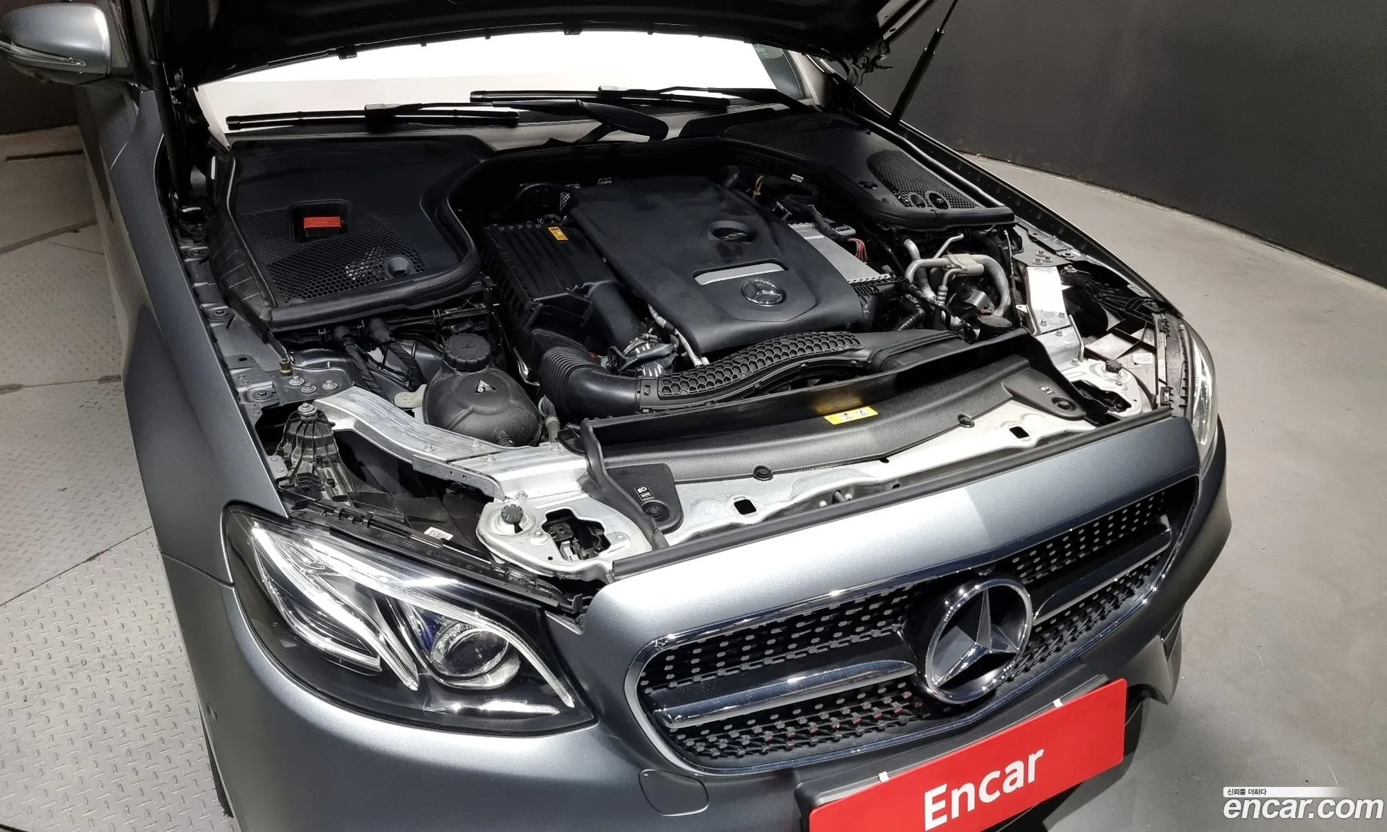 Mercedes E-Class W213 E300 Amg Line - фотография 19099792
