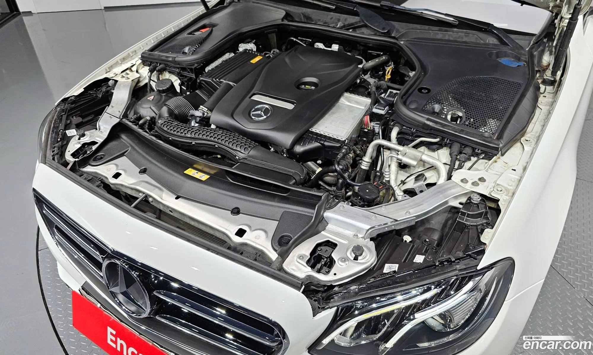 Mercedes E-Class W213 E250 Avantgarde - фотография 19089411