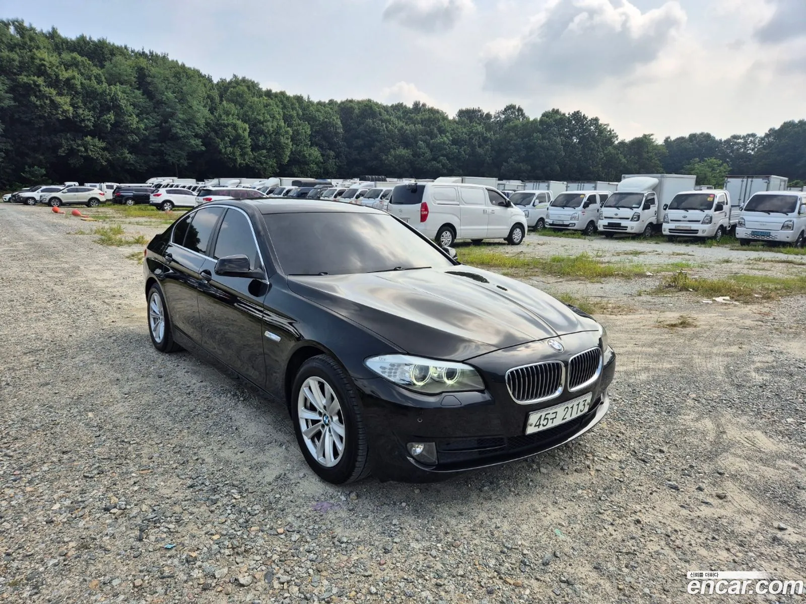BMW 5 Series F10 520D - фотография 7414495