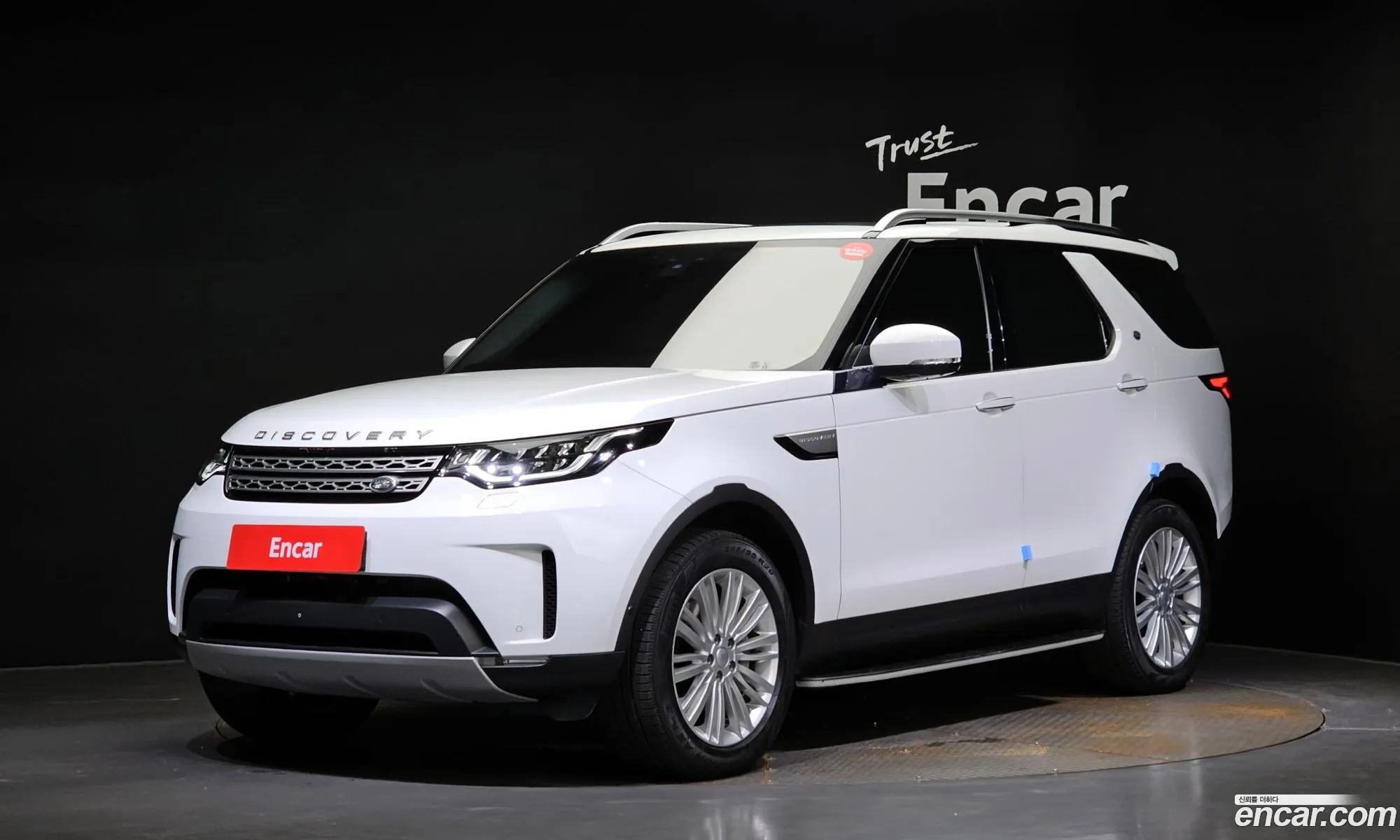 Land Rover Discovery 5 30 Sd6 Hse Luxury - фотография 7151926