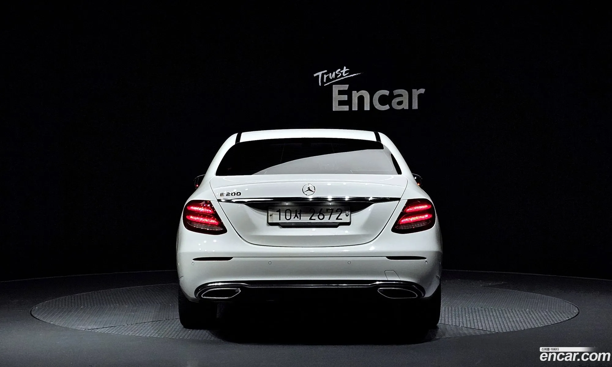 Mercedes E-Class W213 E200 Avantgarde - фотография 19099718