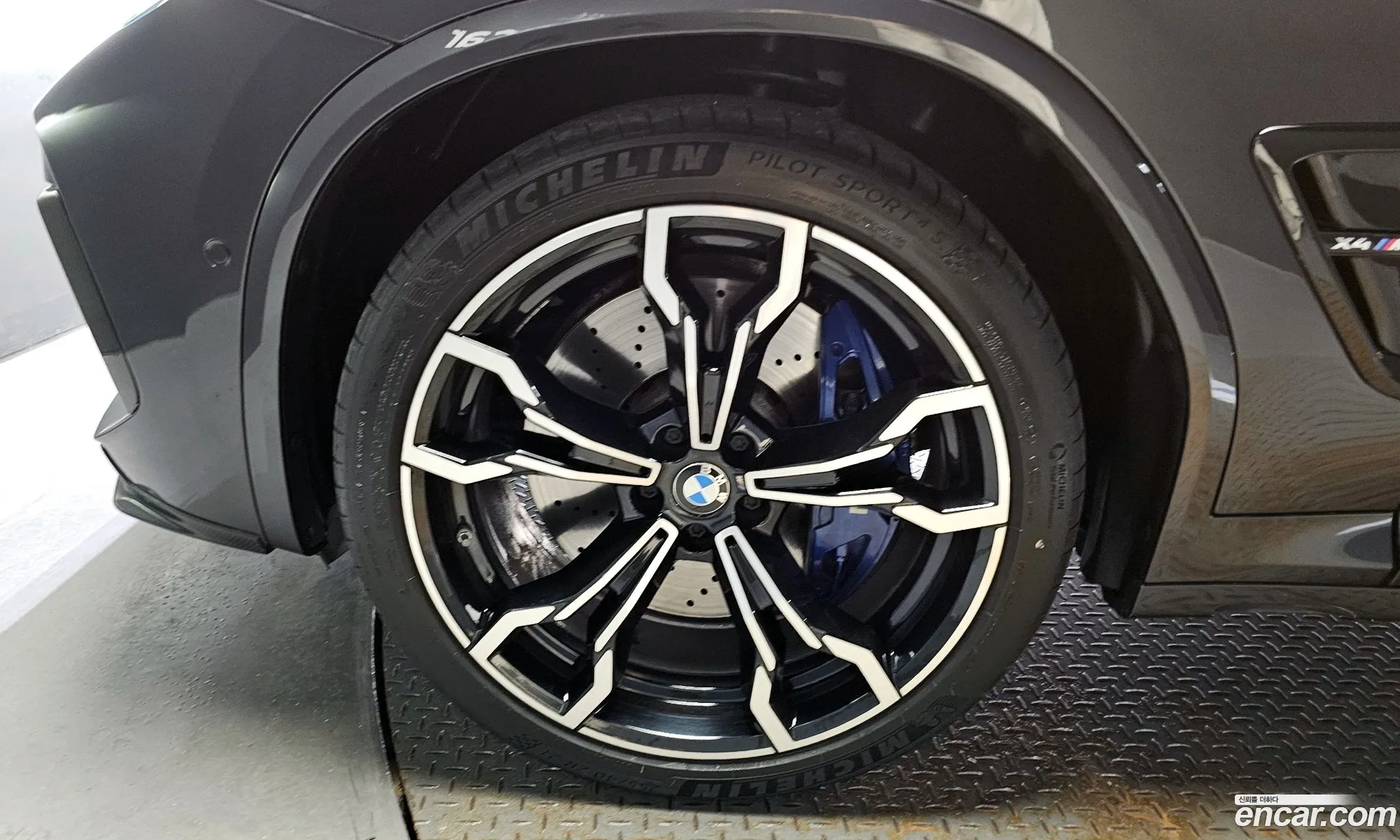 BMW X4M G02 30 Competition Carbon Package - фотография 4896664