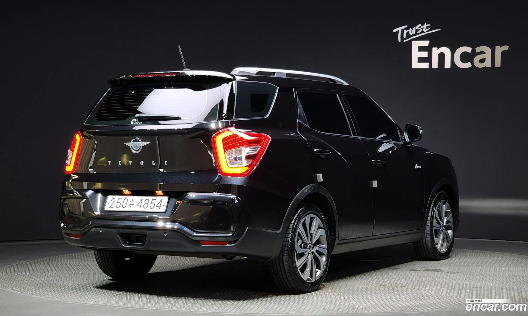 Kg Mobility Ssangyong Tivoli Air 15 A3 2Wd - фотография 6952531