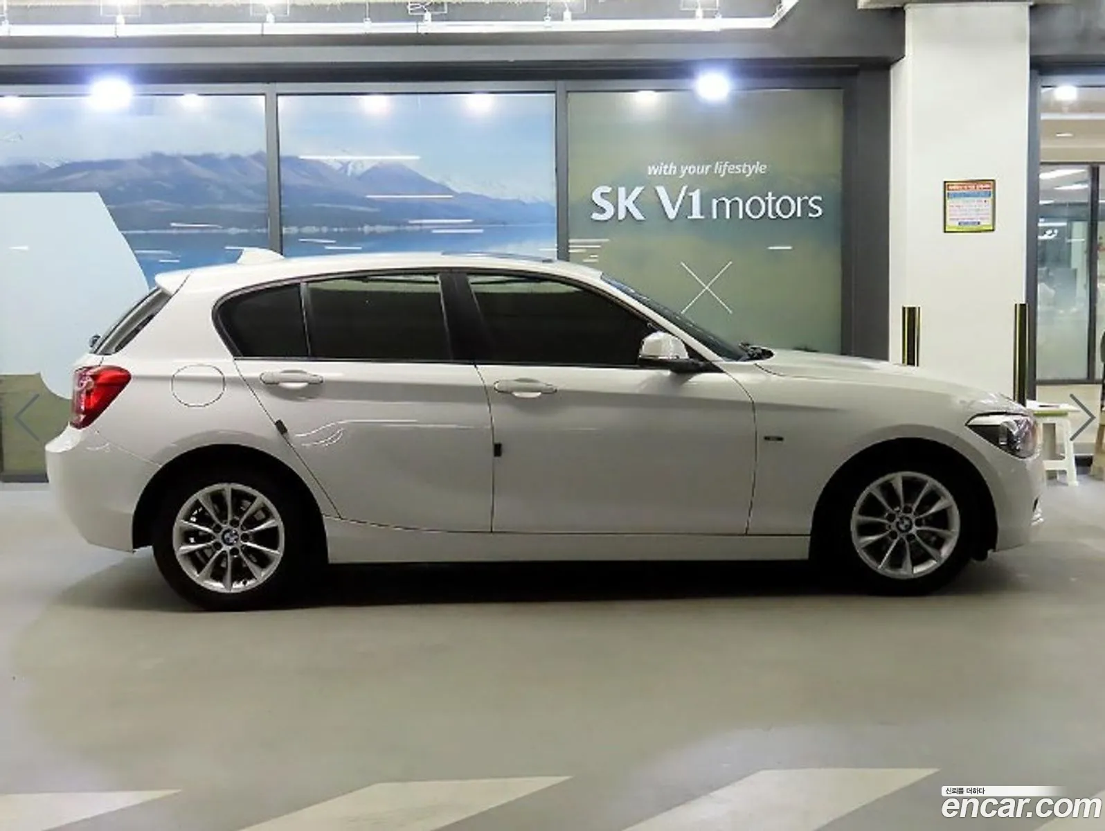 BMW 1 Series F20 118D Urban 5-Door - фотография 17292883