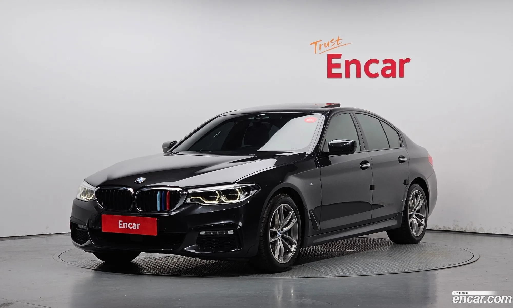 BMW 5 Series G30 530I M Sports Plus - фотография 18043198