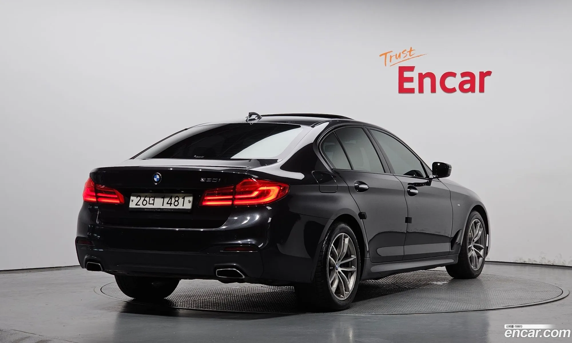 BMW 5 Series G30 530I M Sports Plus - фотография 18043199