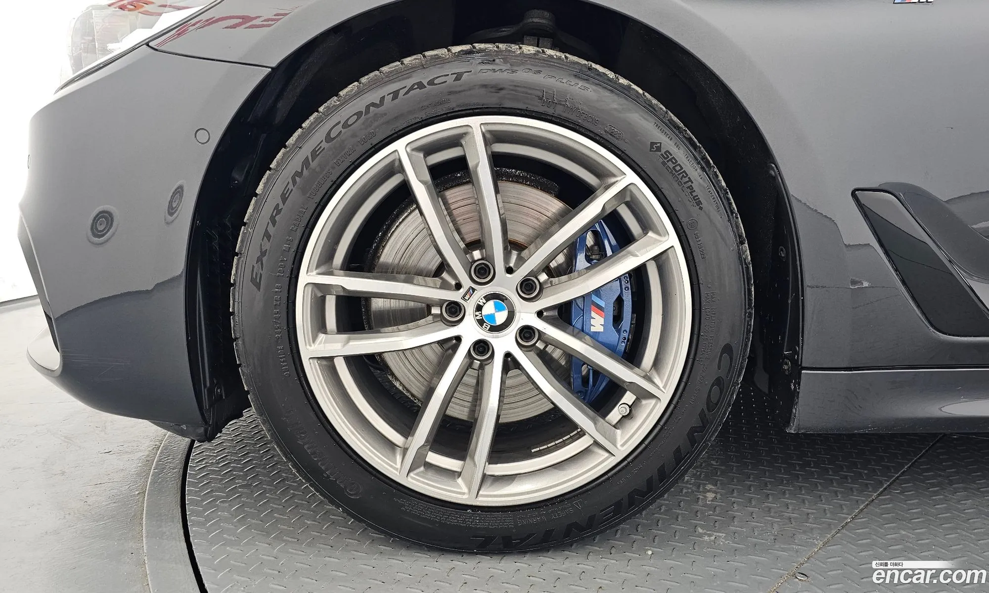 BMW 5 Series G30 530I M Sports Plus - фотография 18043202