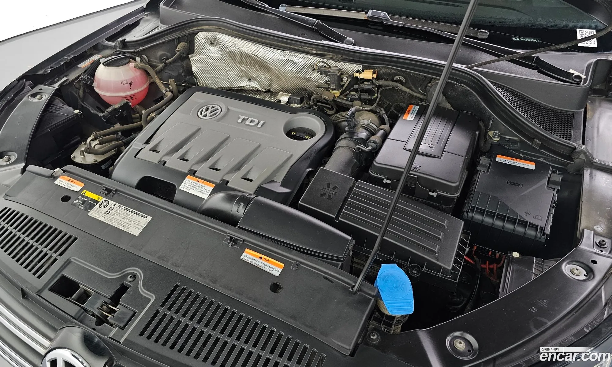 Volkswagen New Tiguan 20 Tdi Premium 5N - фотография 8630540