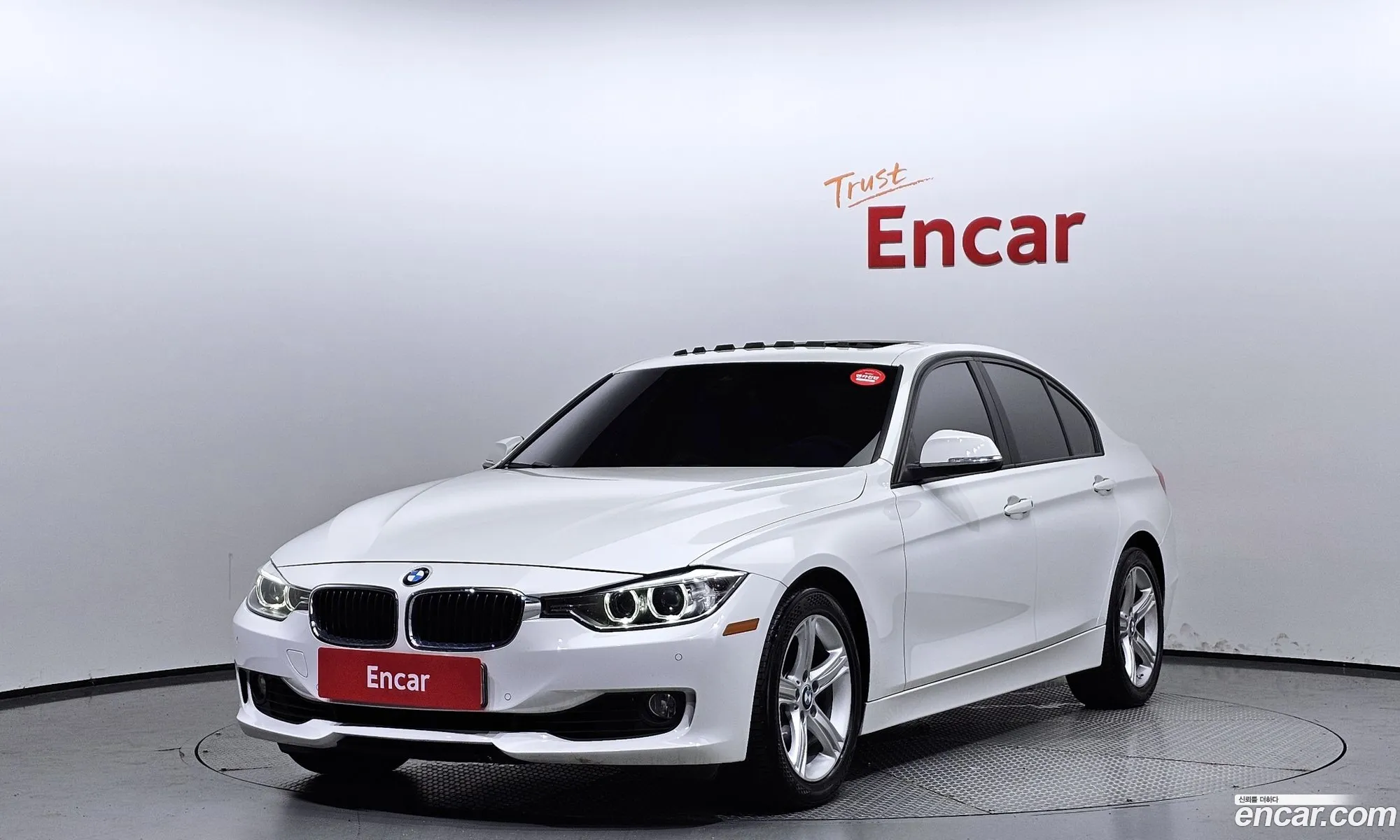 BMW 3 Series F30 320I - фотография 6727236