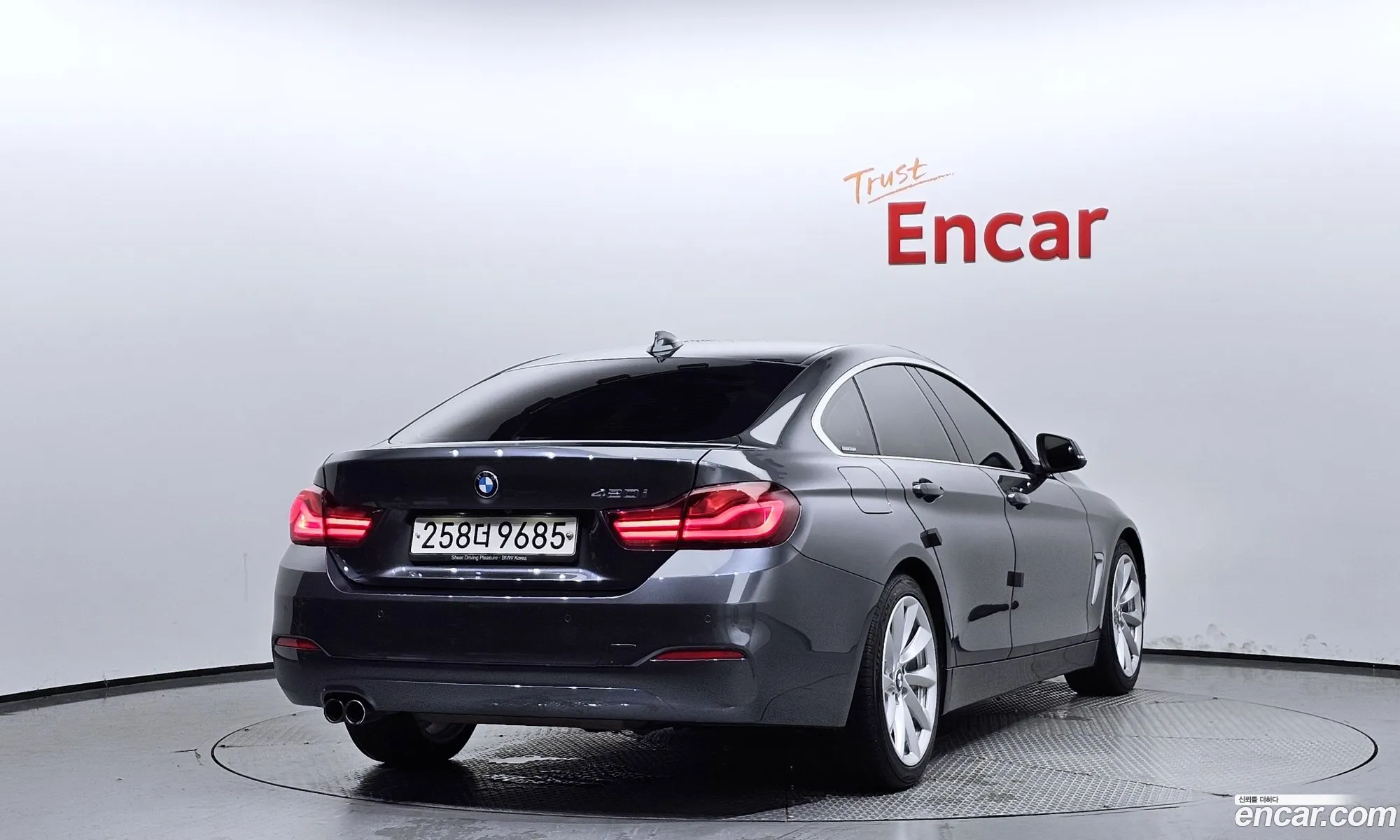 BMW 4 Series F32 420I Gran Coupe Special Edition - фотография 18256396