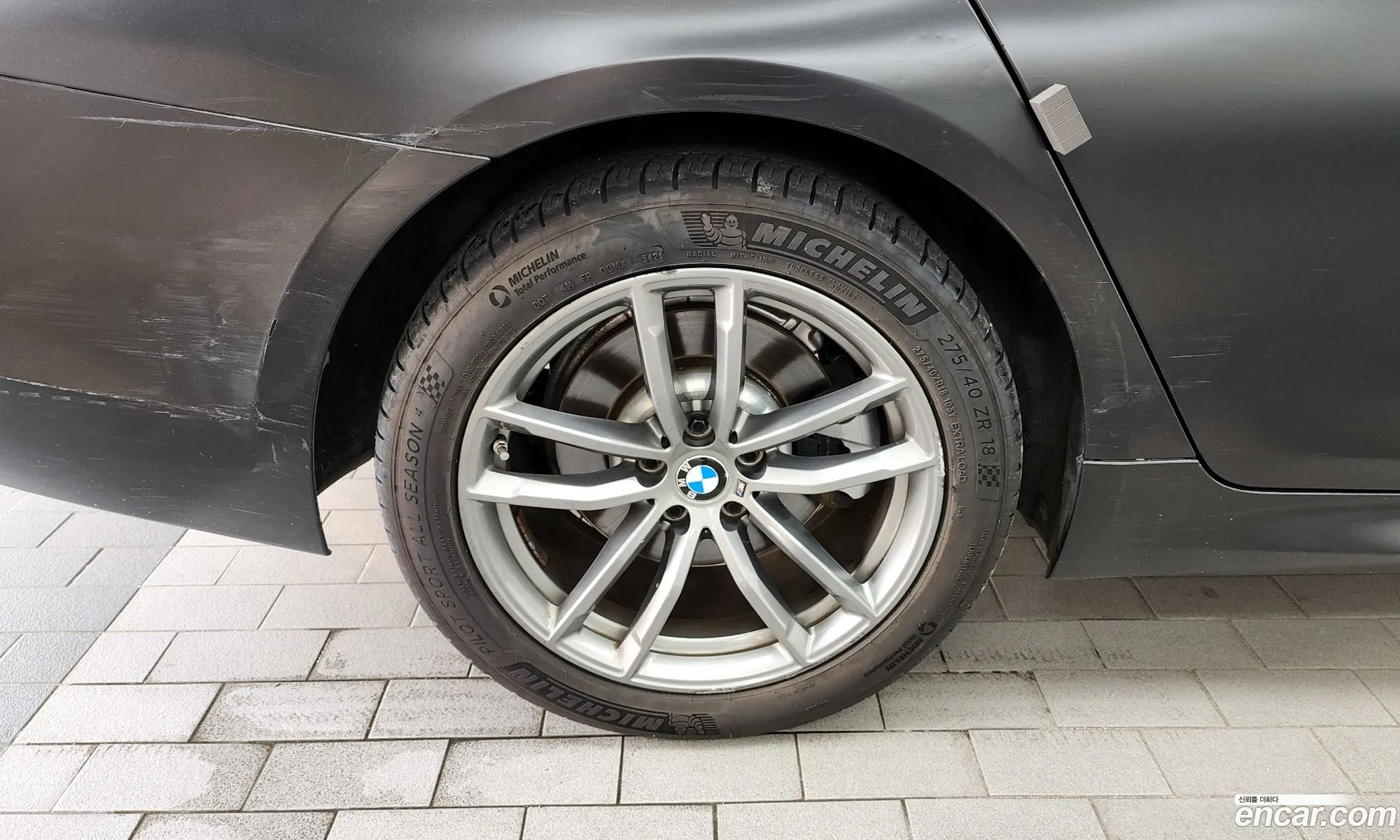 BMW 5 Series G30 520D xDrive M Sports - фотография 17963579