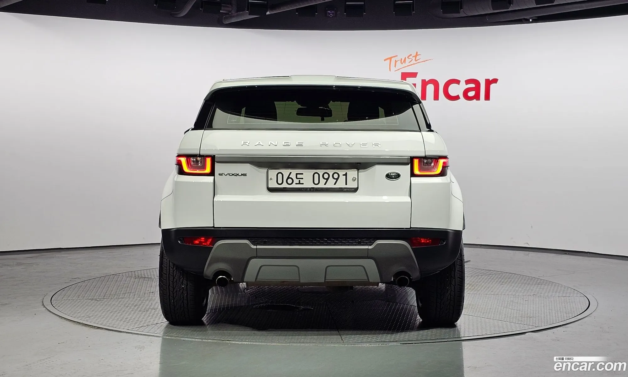Land Rover Range Rover Evoque 20 Td4 Se - фотография 7208260