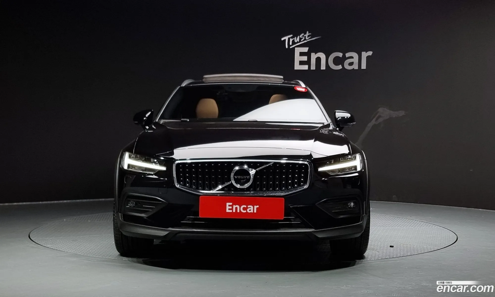 Volvo V60 Cross Country 2Nd Generation B5 Pro Awd - фотография 6243899